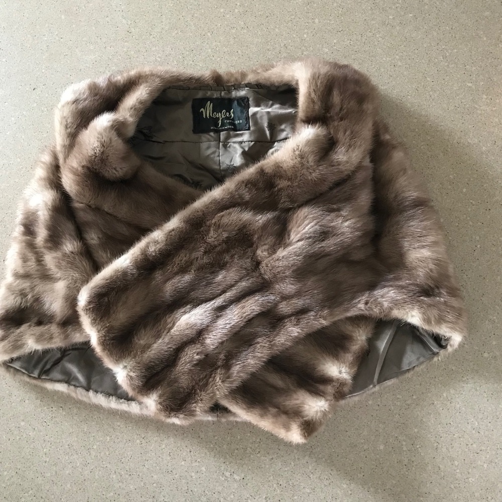 Vintage Meyers Furriers Binghamton Fur Coat/Shawl